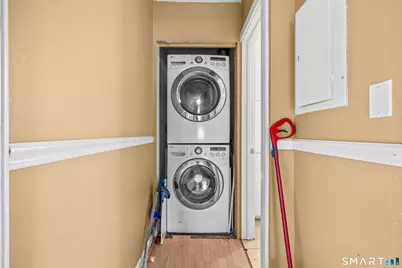 2020 Broad Street #6, Hartford, CT 06114 - Photo 15