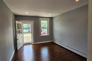 301 Roosevelt Dr, Derby, CT 06418 - Photo 7