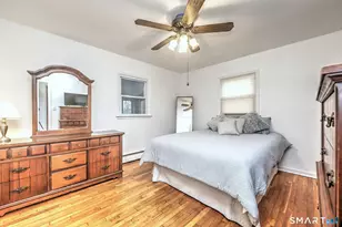 37 Yates St, West Haven, CT 06516 - Photo 15