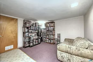 37 Yates St, West Haven, CT 06516 - Photo 27