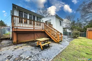 37 Yates St, West Haven, CT 06516 - Photo 33