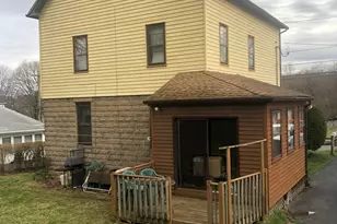 161 Spring St, Meriden, CT 06451 - Photo 5