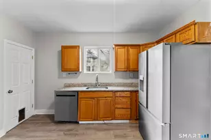 52 Granger St, Waterbury, CT 06704 - Photo 7