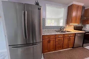 556 Pepper St, Monroe, CT 06468 - Photo 7