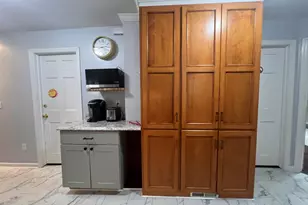 556 Pepper St, Monroe, CT 06468 - Photo 9