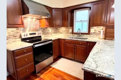 16 Clearview Drive, Woodbridge, CT 06525 - Photo 5