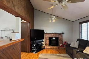 17 Robin Dr, Barkhamsted, CT 06063 - Photo 19