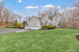 170 Whippoorwill Ln, Stratford, CT 06614 - Photo 5