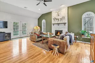 170 Whippoorwill Ln, Stratford, CT 06614 - Photo 19