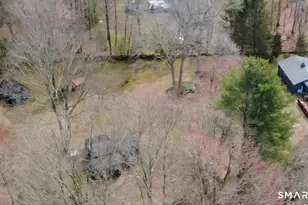 933 Vauxhall Street Ext., Waterford, CT 06375 - Photo 3