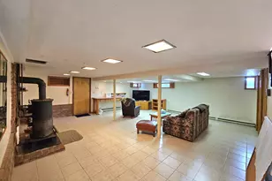 933 Vauxhall Street Ext., Waterford, CT 06375 - Photo 25