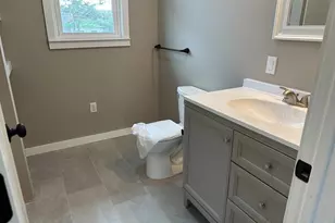 44 S Elm St, Wallingford, CT 06492 - Photo 11