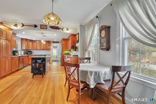 112 Main St, Essex, CT 06409 - Photo 11