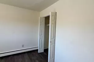 70 McKinley Ave, Bridgeport, CT 06606 - Photo 5