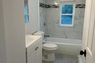 110 Belmont Ave, Windsor, CT 06095 - Photo 9