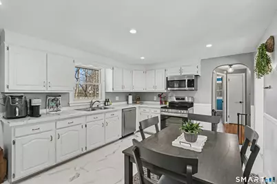 6 Old Farm Drive, Newington, CT 06111 - Photo 11