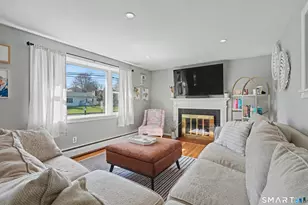 6 Old Farm Dr, Newington, CT 06111 - Photo 3