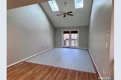 10 Dibble Hollow Lane #10, Windsor Locks, CT 06096 - Photo 11