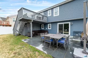 47 Mitchell St, Stamford, CT 06902 - Photo 27