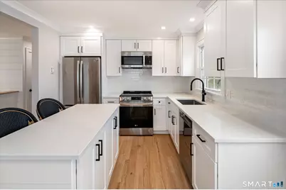 47 Mitchell Street, Stamford, CT 06902 - Photo 9