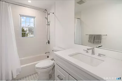 47 Mitchell Street, Stamford, CT 06902 - Photo 17