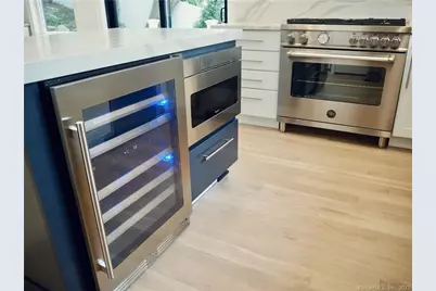 70 Seminary Street #1, New Canaan, CT 06840 - Photo 5