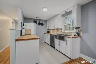 24 Willie Cir, Tolland, CT 06084 - Photo 7