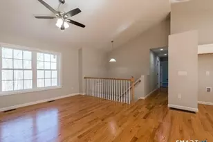 95 Butlertown Rd, Waterford, CT 06385 - Photo 3