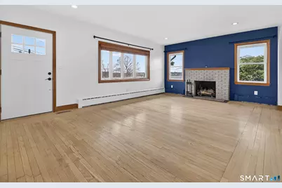 36 Baker Avenue, Groton, CT 06340 - Photo 7