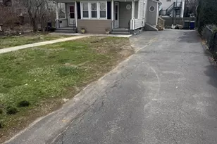 133 Ocean Ave, Bridgeport, CT 06605 - Photo 17