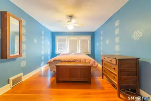 28 Reservoir St, Bethel, CT 06801 - Photo 17