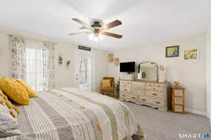 83 Perry St, Putnam, CT 06260 - Photo 23