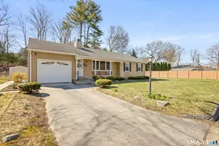 43 Woodward St, Killingly, CT 06239 - Photo 1