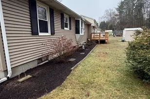 43 Woodward St, Killingly, CT 06239 - Photo 5