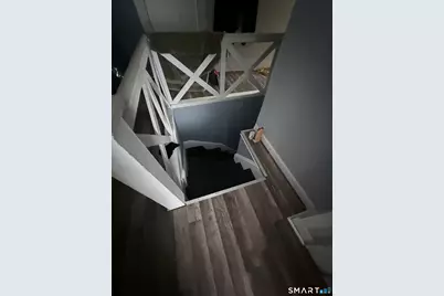 111 Elmwood Place, Bridgeport, CT 06605 - Photo 29