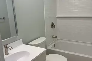 82 Spice Hill Dr, Wallingford, CT 06492 - Photo 9