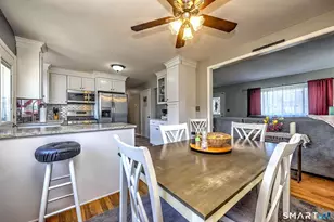 41 Boothbay St, Milford, CT 06460 - Photo 21