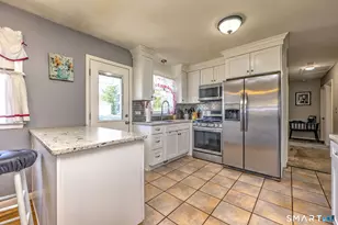 41 Boothbay St, Milford, CT 06460 - Photo 17