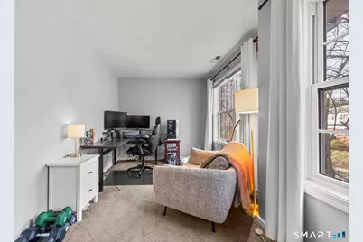 92 Cherry Hill Drive, Bridgeport, CT 06066 - Photo 19