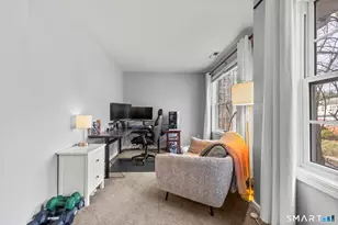 92 Cherry Hill Dr, Bridgeport, CT 06066 - Photo 19