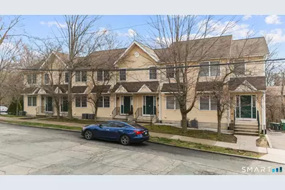 92 Cherry Hill Drive, Bridgeport, CT 06066 - Photo 5