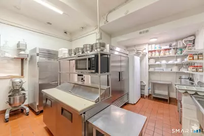 420 East Main Street, Bridgeport, CT 06608 - Photo 33