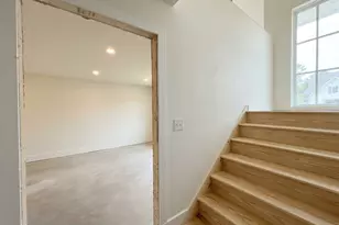 362 Forbes St, East Hartford, CT 06118 - Photo 17