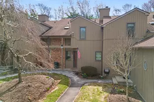 45 Far View Cmns, Southbury, CT 06488 - Photo 1