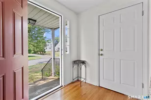 214 Country Rd, Fairfield, CT 06824 - Photo 3