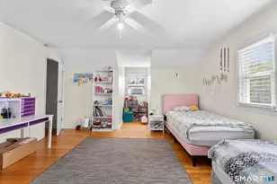 214 Country Rd, Fairfield, CT 06824 - Photo 15