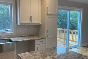 43 Bruschayt Dr, Hamden, CT 06518 - Photo 9