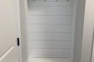 43 Bruschayt Dr, Hamden, CT 06518 - Photo 13