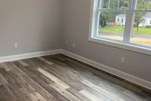 43 Bruschayt Dr, Hamden, CT 06518 - Photo 13