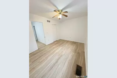 715 Frenchtown Road #3, Bridgeport, CT 06606 - Photo 17